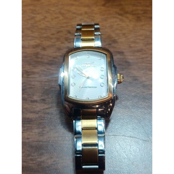 Invicta Lubah Trinite Night Glow Special Edition Women's Watch 16285 W/Case - Picture 7 of 8